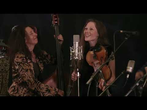 The Sweet Lillies - Full Session