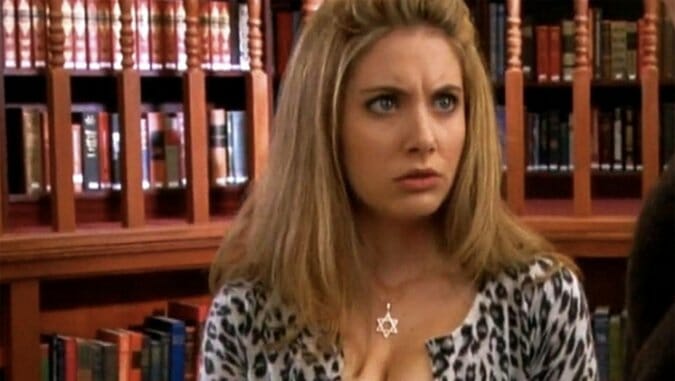Watch Alison Brie and Jennifer Lawrence’s Early, Awful Buffy the Vampire Slayer Parody