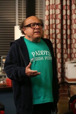 It’s Always Sunny in Philadelphia: “The Gang Tries Desperately to Win an Award” (Episode 9.03)