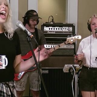 Elizabeth Moen Daytrotter Session Sep 15 2018 Paste Magazine