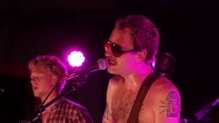 Deer Tick - Dirty Dishes