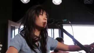 Thao & The Get Down Stay Down - Everybody