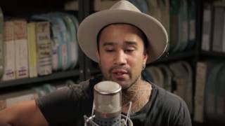 Nahko and Medicine For the People - Tus Pies