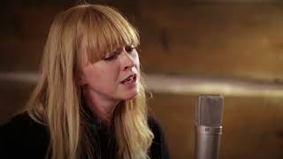 Lucy Rose - Floral Dresses