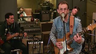 Theo Katzman and Four Fine Gentlemen - Crappy Love Song