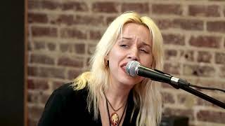 Sara Rachele - Still Alive