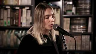 Ali Barter - January