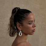 Nilüfer Yanya Covers Riotous and Romantic PJ Harvey Track