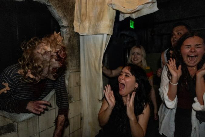 Halloween Horror Nights: The Last of Us