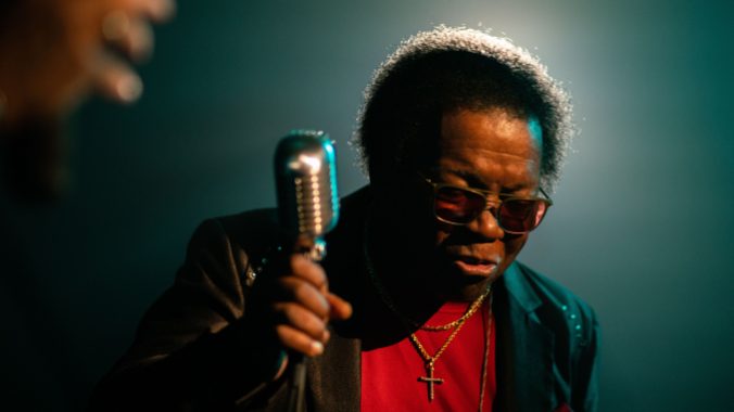 Lee Fields: Faithful Man Exclusive: Star Sings 